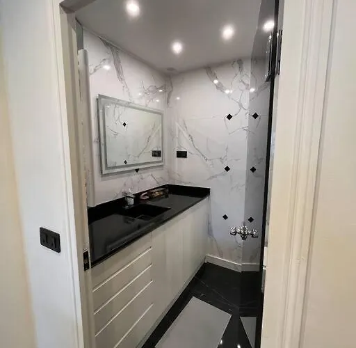 Studio Champs Elysees Апартаменты Париж